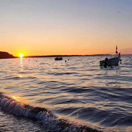 10 Person In Roslev-by Traum * Roslev